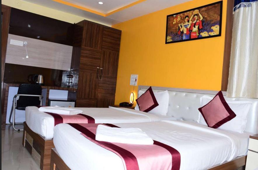Ar Grand Hotel Rajgir Luaran gambar