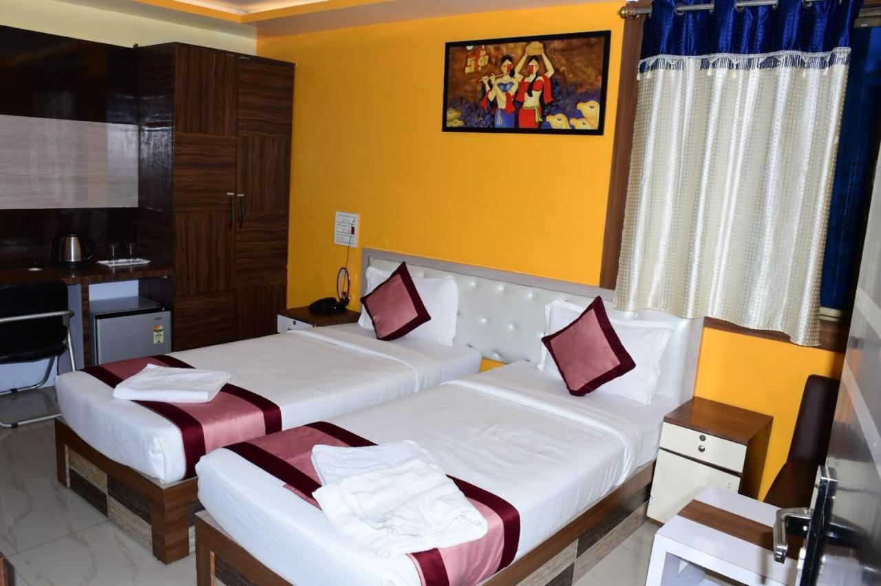 Ar Grand Hotel Rajgir Luaran gambar